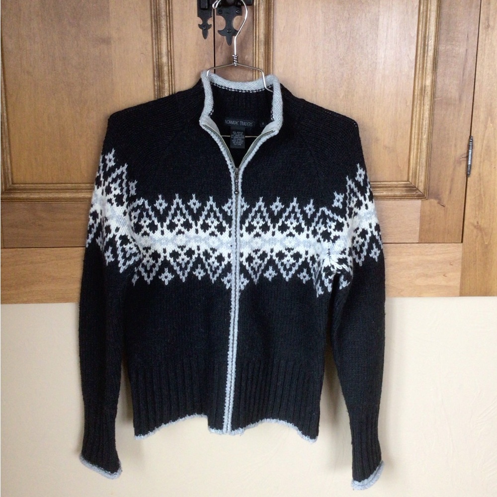 Front zip arctic fair Isle style sweater